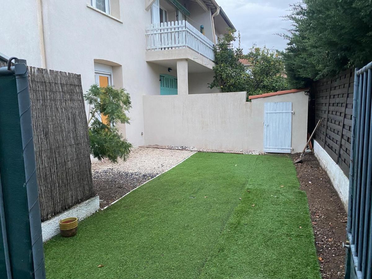 Rez De Jardin Cote Mer Frejus